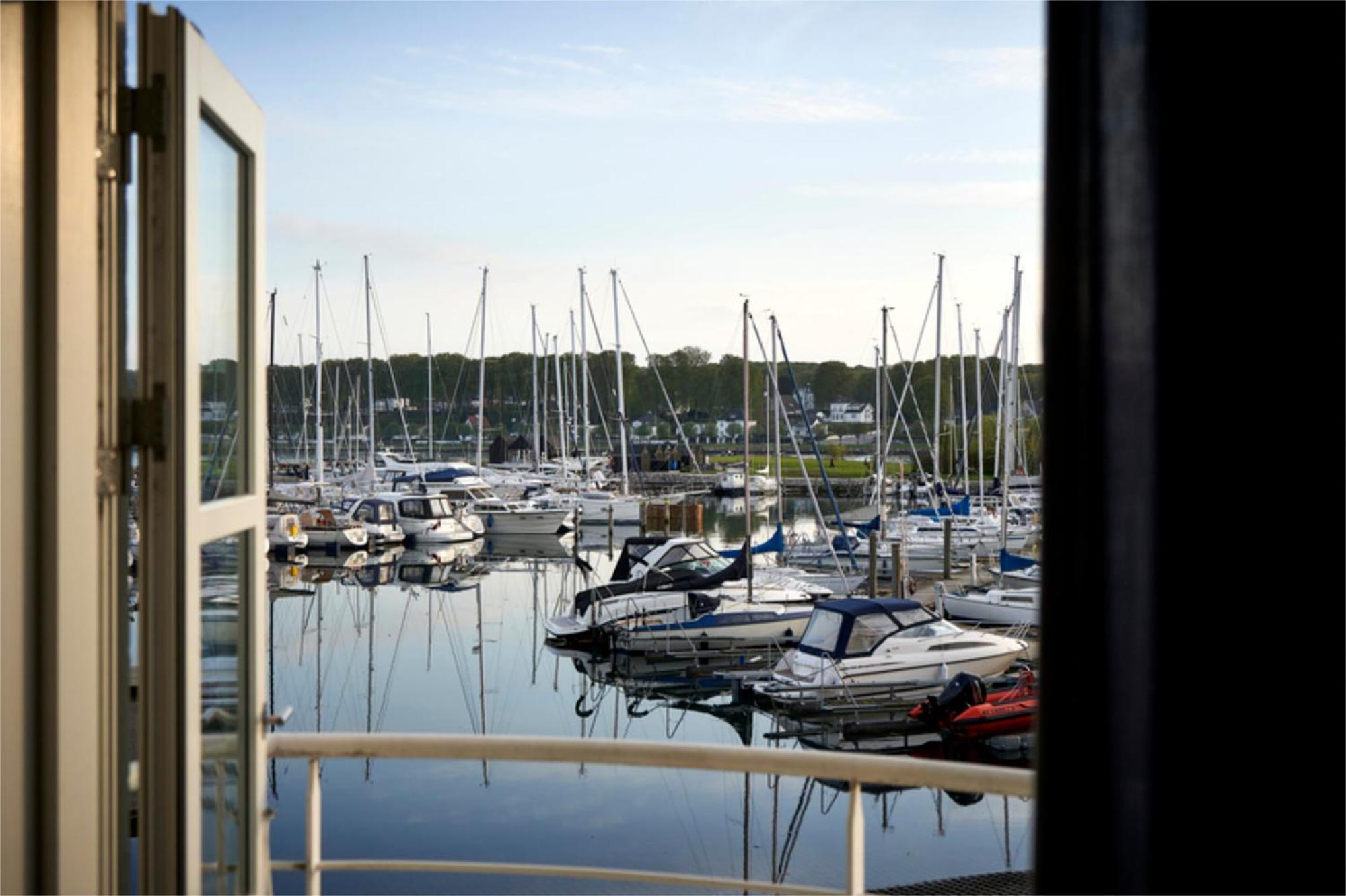 Bb-Hotel Aarhus Havnehotellet Exterior photo