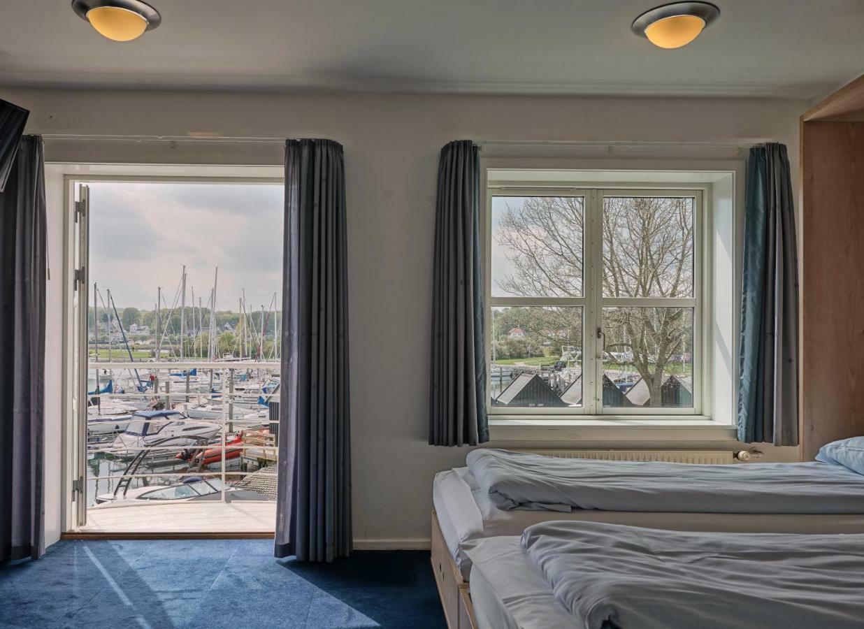 Bb-Hotel Aarhus Havnehotellet Exterior photo