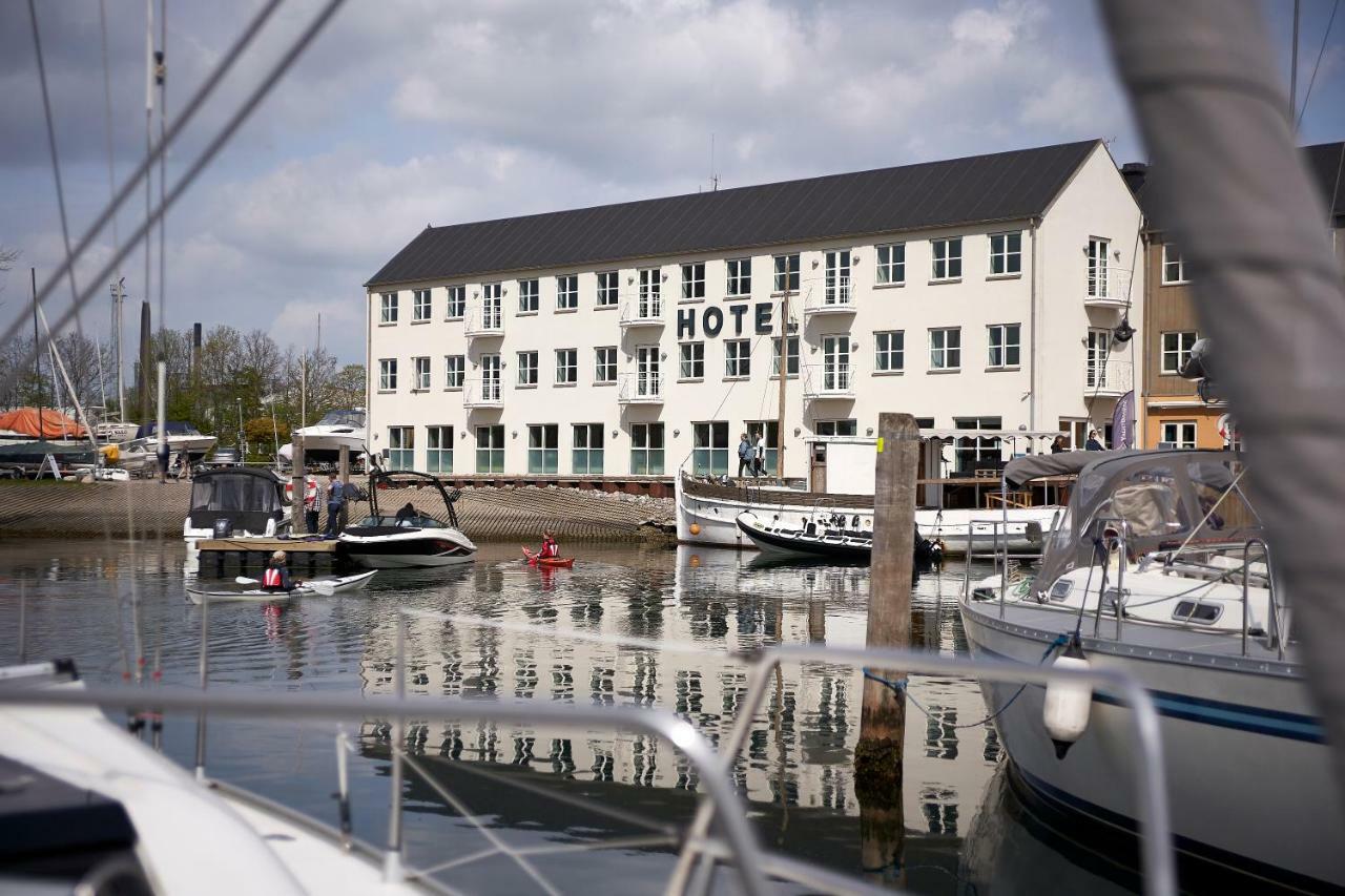 Bb-Hotel Aarhus Havnehotellet Exterior photo
